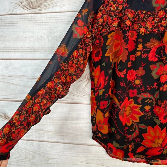 LOFT Floral Print Long Sleeve Semi Sheer Ruffle Top Size Small Blue Red - Picture 4 of 14